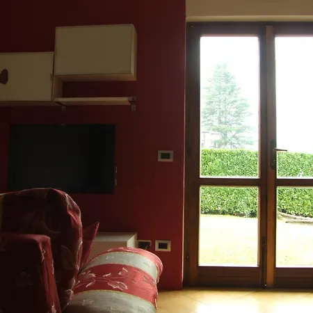 Apartamento Acero Rosso