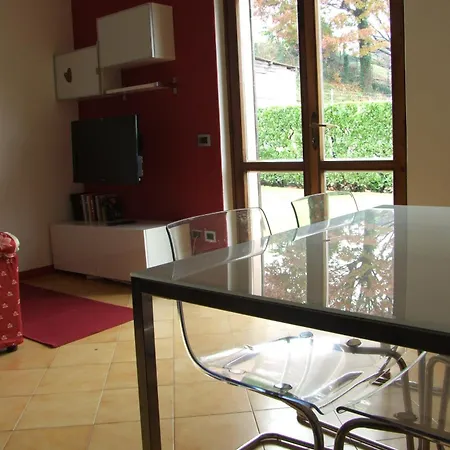 Acero Rosso Apartamento Bellagio