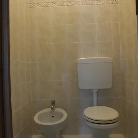 Acero Rosso Apartment *